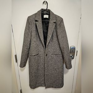 Long patterned overcoat